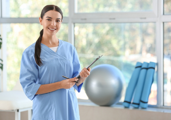 Imagen2 Imagen de doctora mirando a cámara